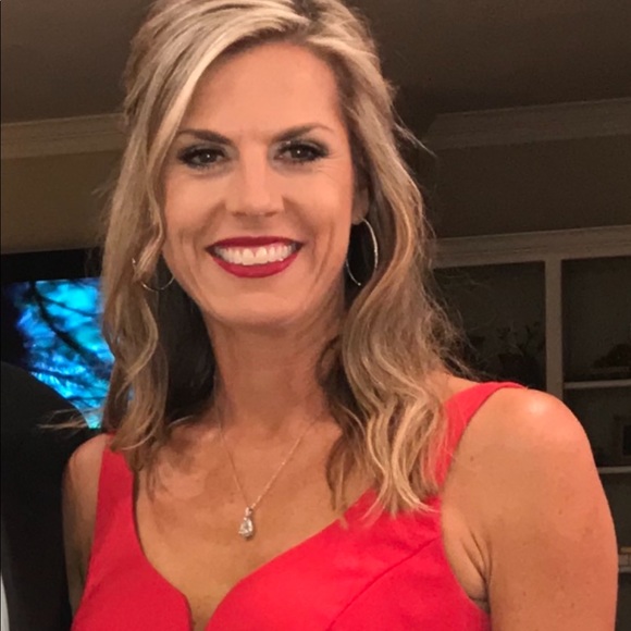 Meet your Posher, Nicola - Picture 5 of 6